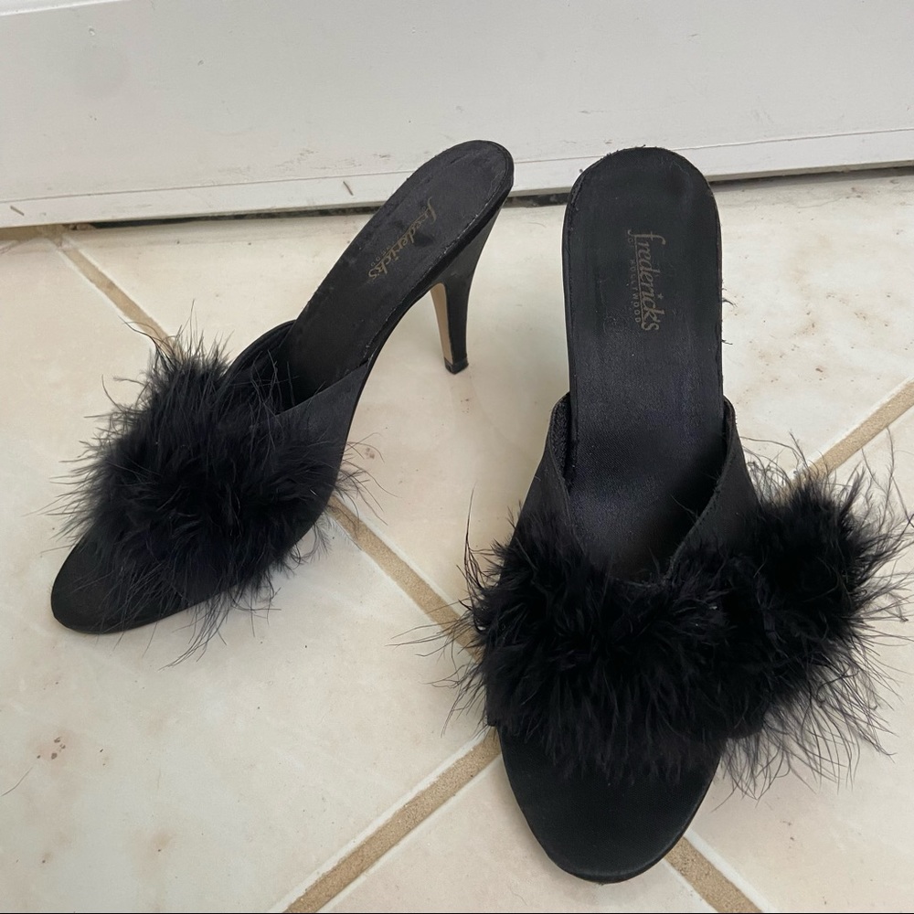 Frederick’s of Hollywood boa heel
